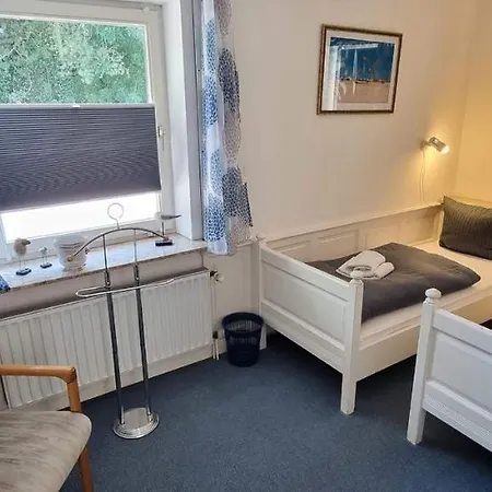 Апартаменты Ferienwohnung-roem *